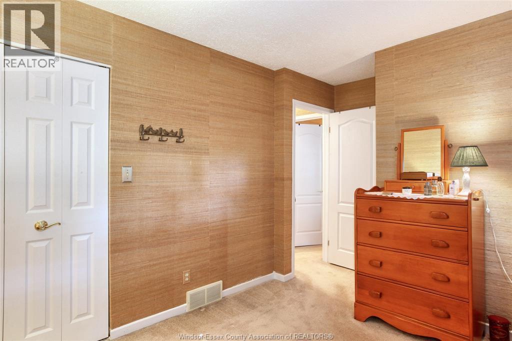 3398 Pineview, Windsor, ON - Indoor