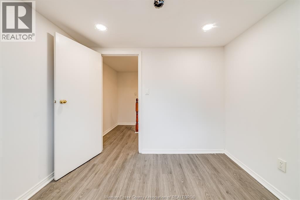 8057 Riverside Drive East, Windsor, ON - Indoor Photo Showing Other Room