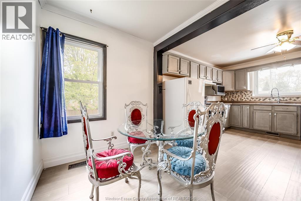 221 John Street East, Blenheim, ON - Indoor