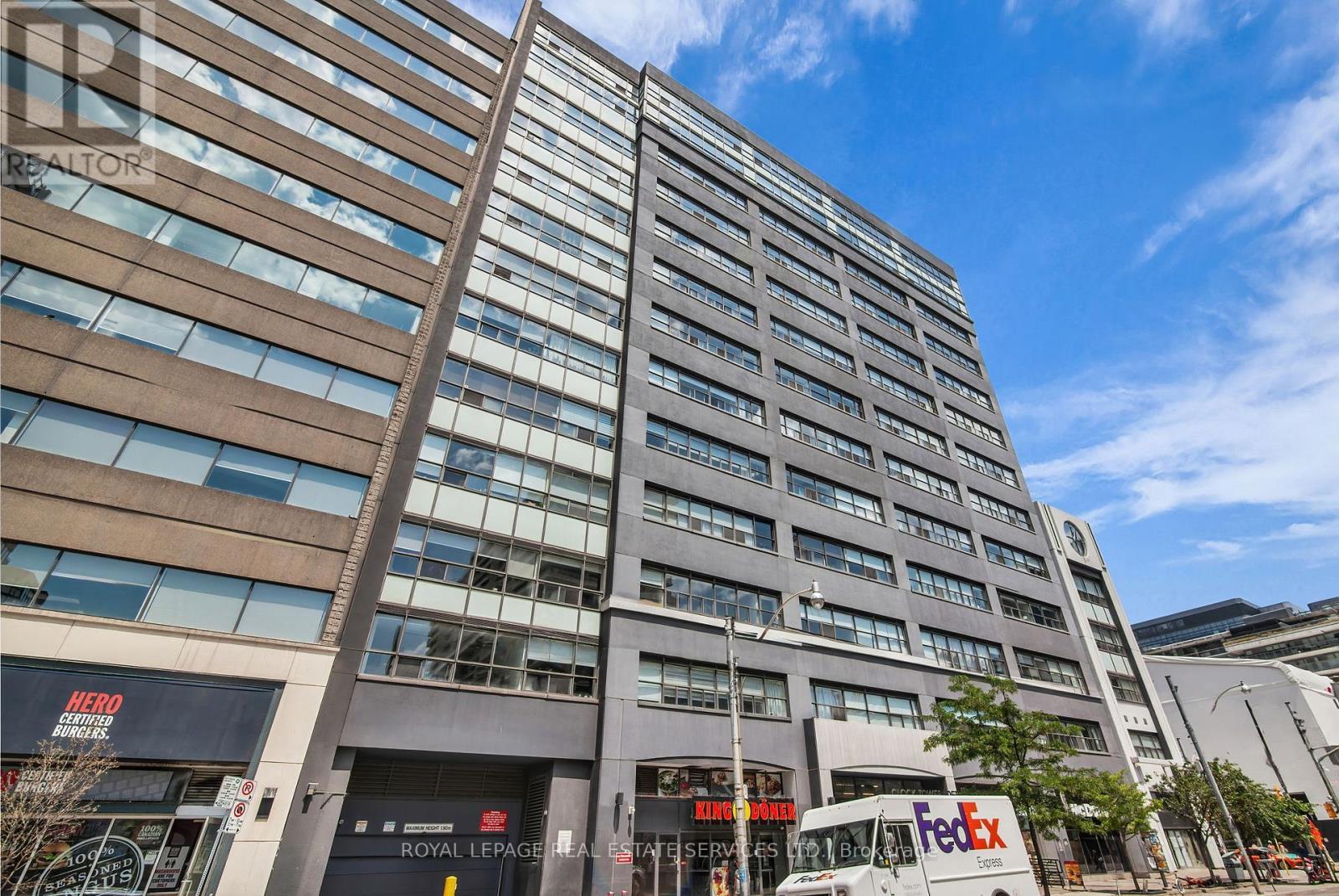 Ph13 - 700 King Street W, Toronto, ON - Outdoor