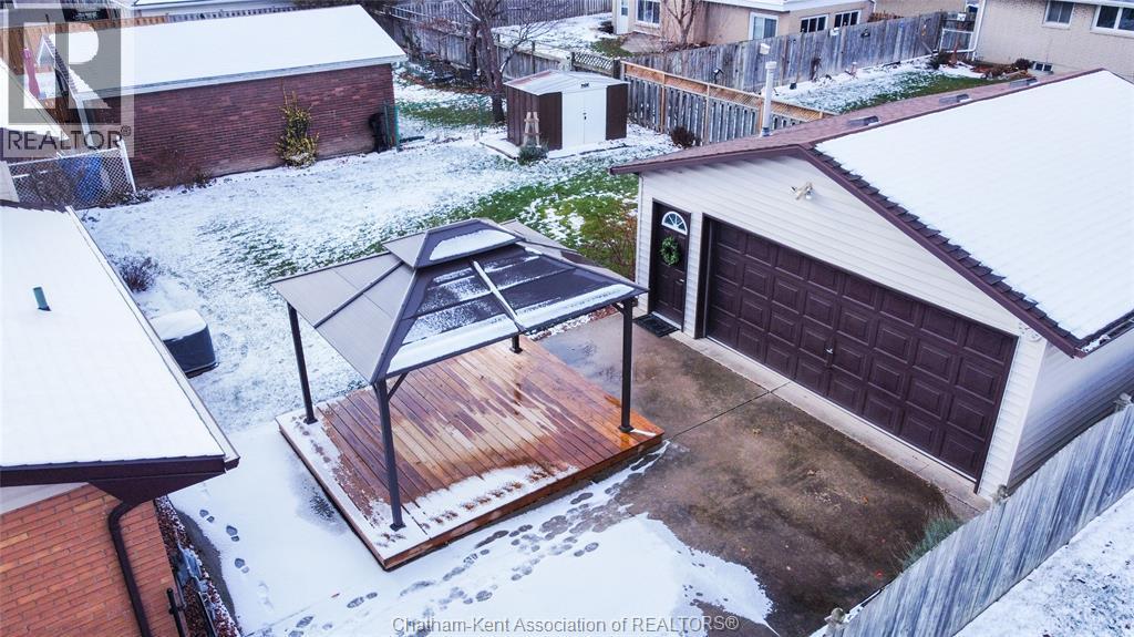 151 Baldoon Road, Chatham, ON - Outdoor With Exterior