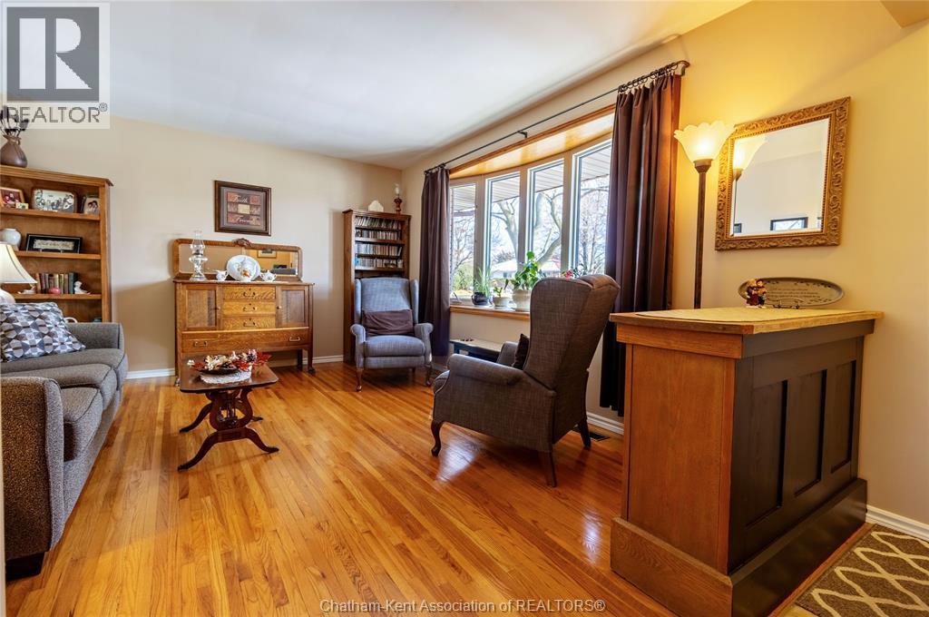 151 Baldoon Road, Chatham, ON - Indoor