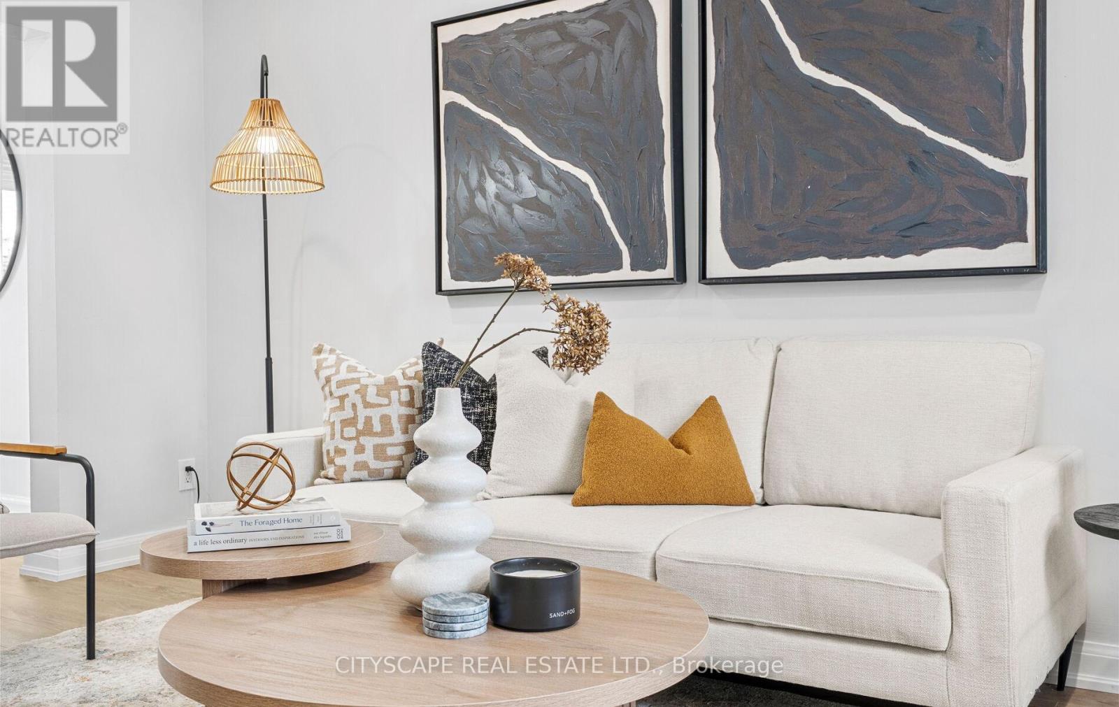 4 Lapp Street, Toronto, ON - Indoor