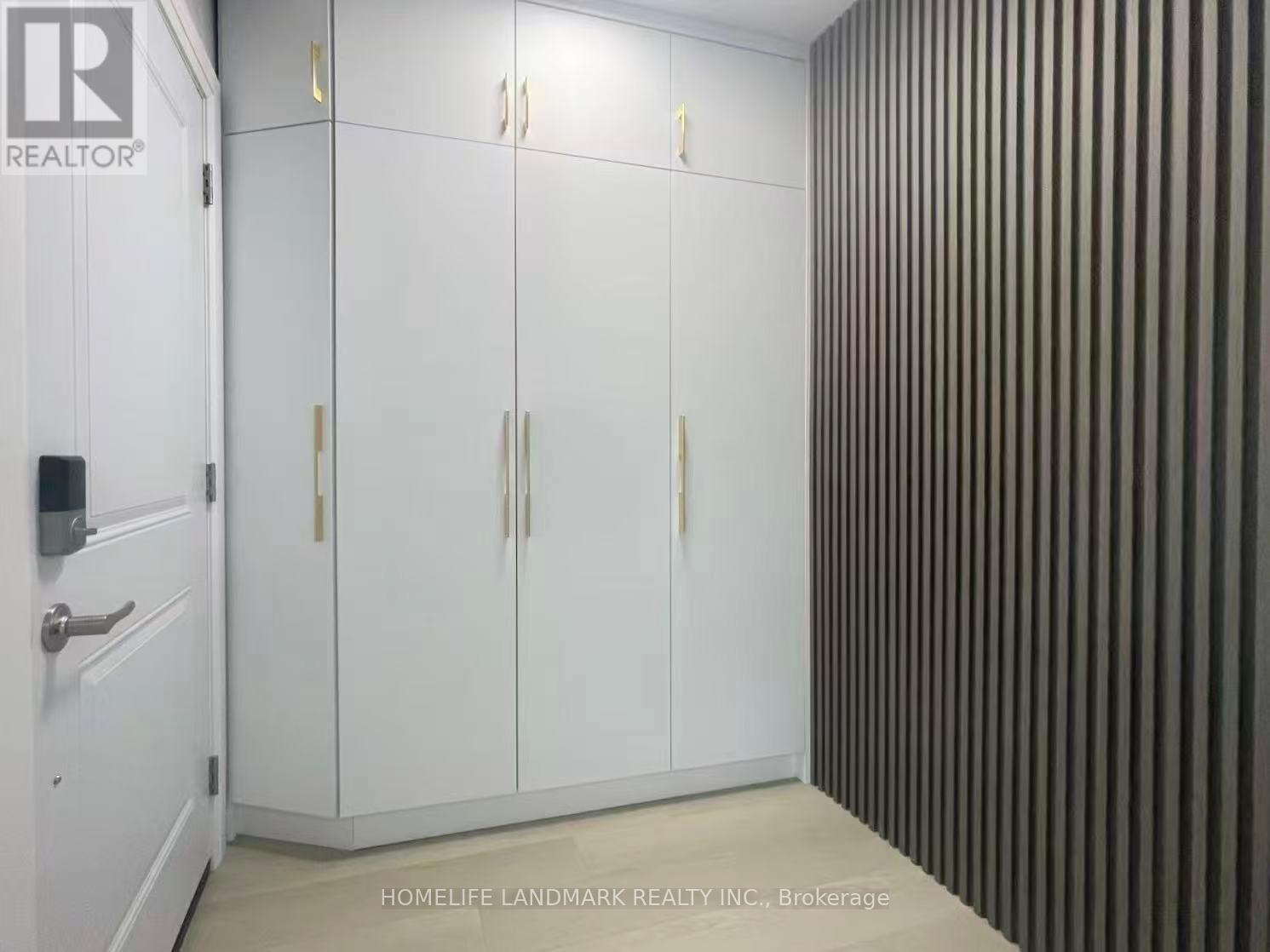 Upper - 544 Indian Road, Toronto, ON - With Exterior