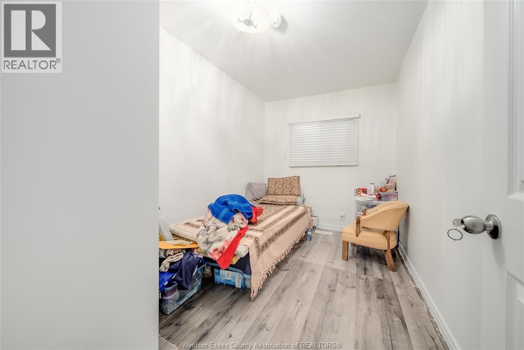 427 Bridge Avenue, Windsor, ON - Indoor Photo Showing Other Room