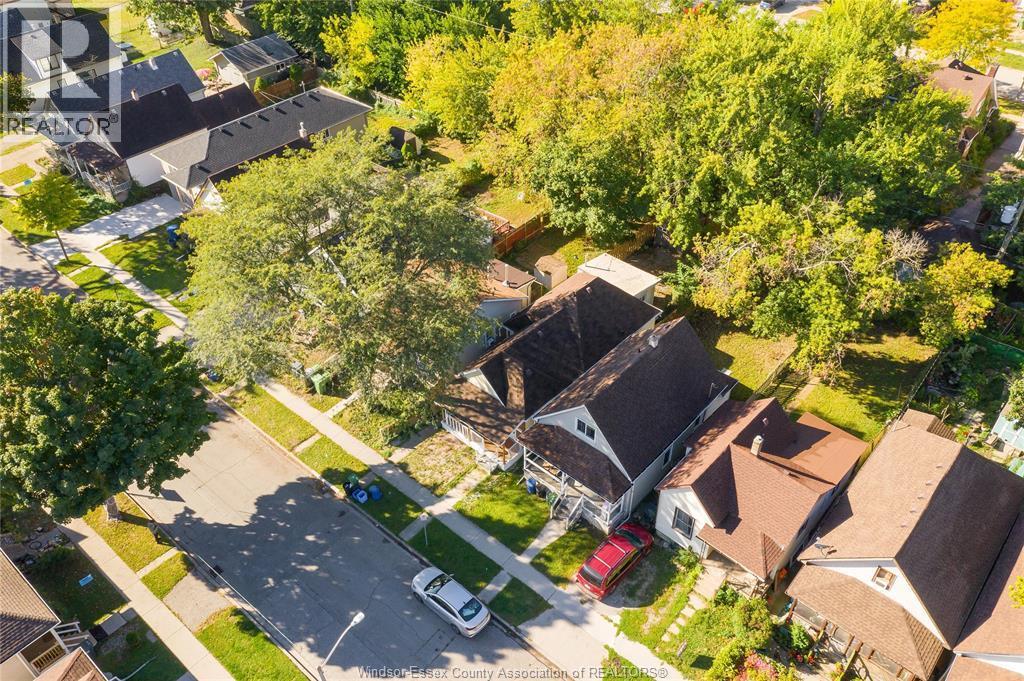427 Bridge Avenue, Windsor, ON - Outdoor With View