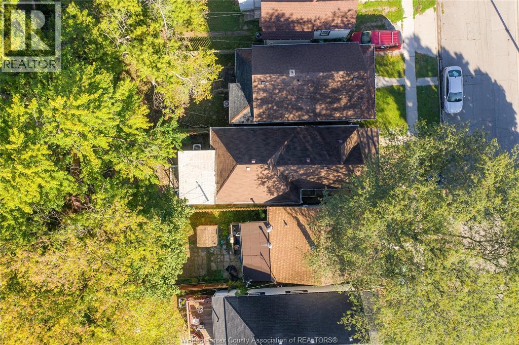 427 Bridge Avenue, Windsor, ON - Outdoor