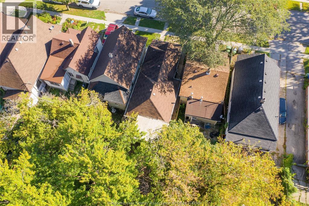 427 Bridge Avenue, Windsor, ON - Outdoor