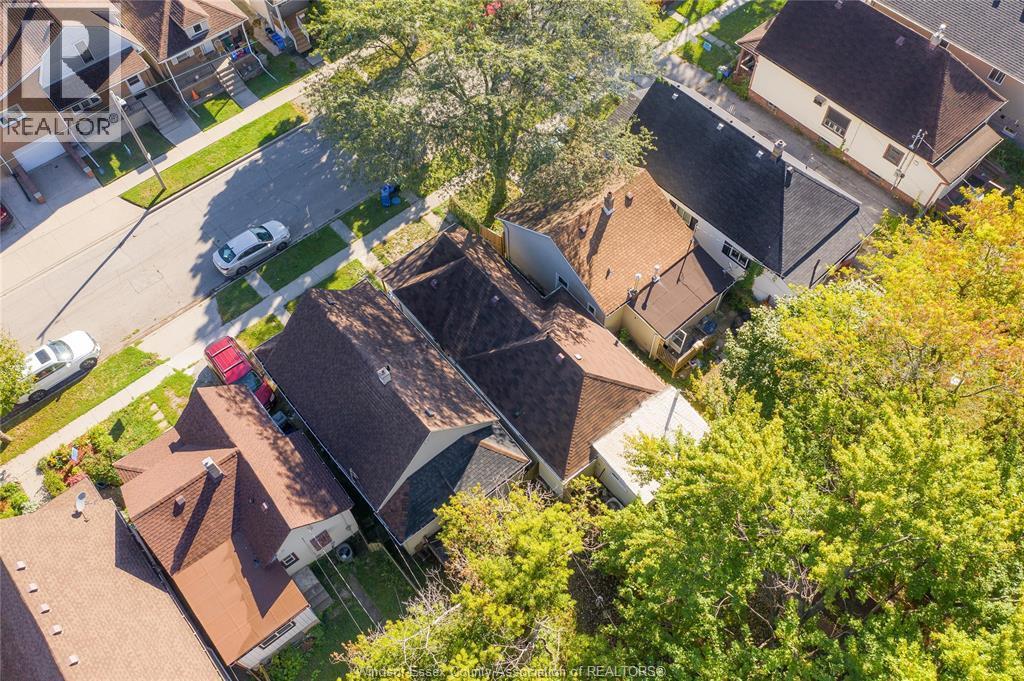 427 Bridge Avenue, Windsor, ON - Outdoor With View