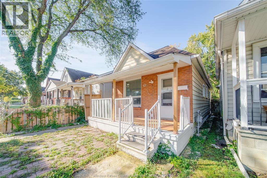 427 Bridge Avenue, Windsor, ON - Outdoor