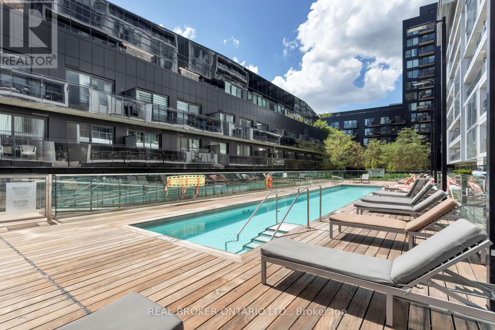 539 - 47 Lower River Street, Toronto, ON - Outdoor With In Ground Pool