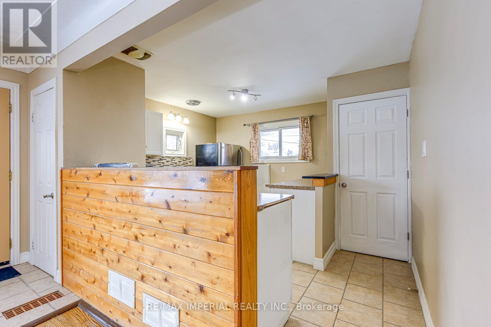 Main - 456 East 13Th Street, Hamilton, ON - Indoor