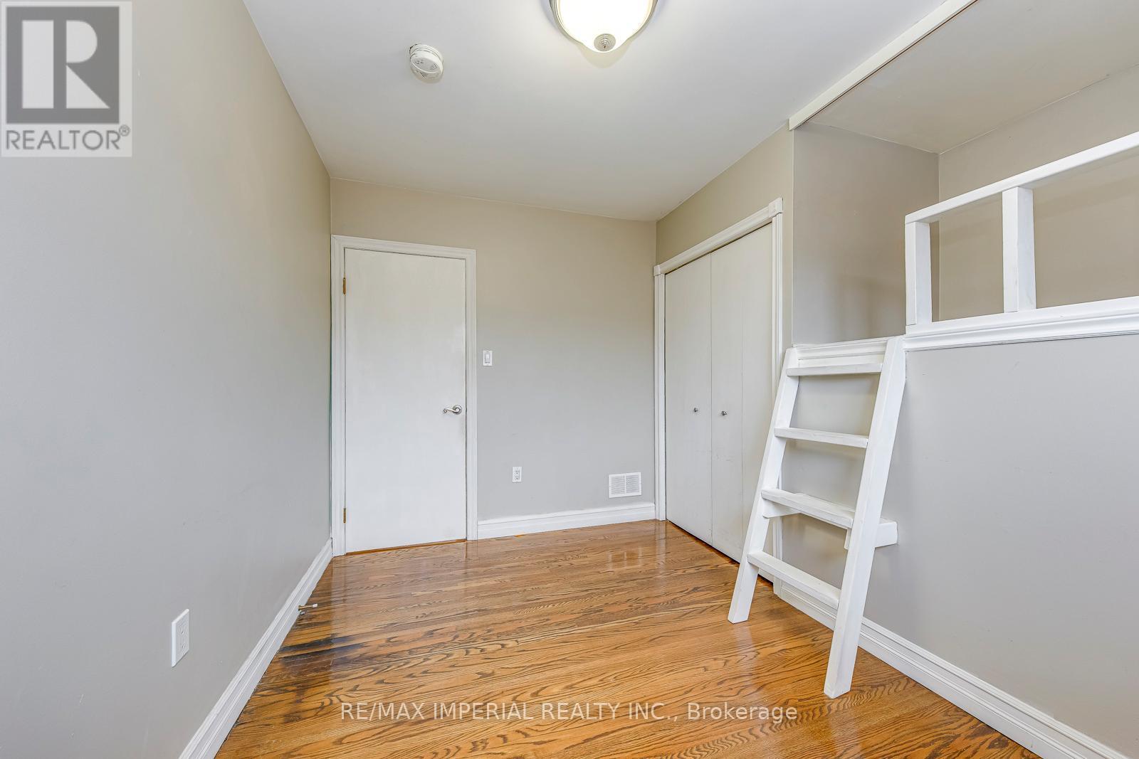 Main - 456 East 13Th Street, Hamilton, ON - Indoor Photo Showing Other Room