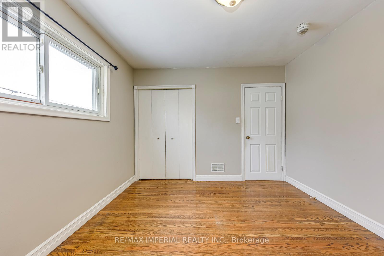 Main - 456 East 13Th Street, Hamilton, ON - Indoor Photo Showing Other Room