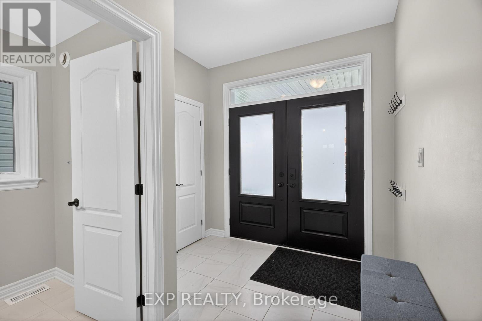 1375 Monarch Drive, Kingston (City Northwest), ON - Indoor Photo Showing Other Room