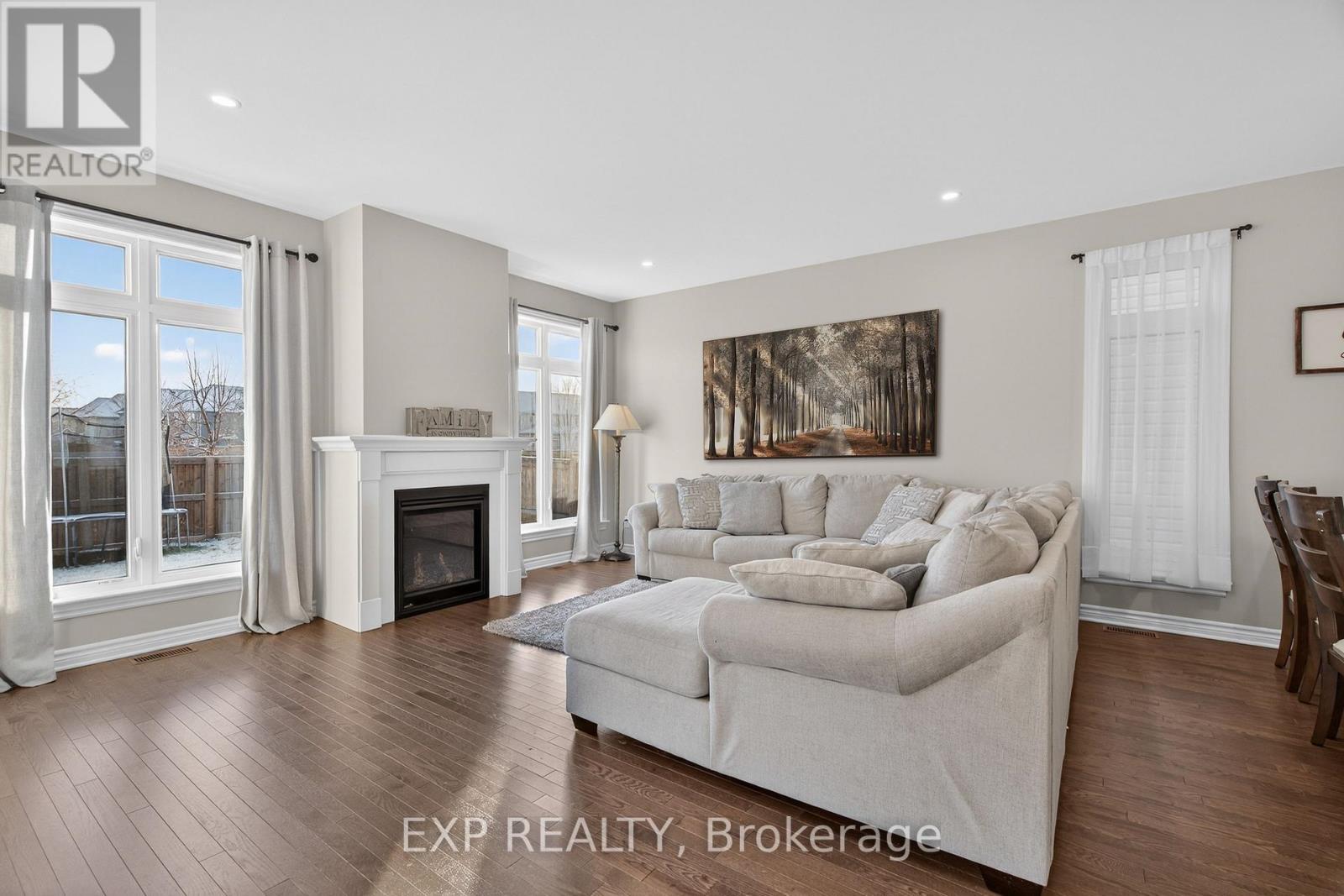 1375 Monarch Drive, Kingston (City Northwest), ON - Indoor Photo Showing Living Room With Fireplace