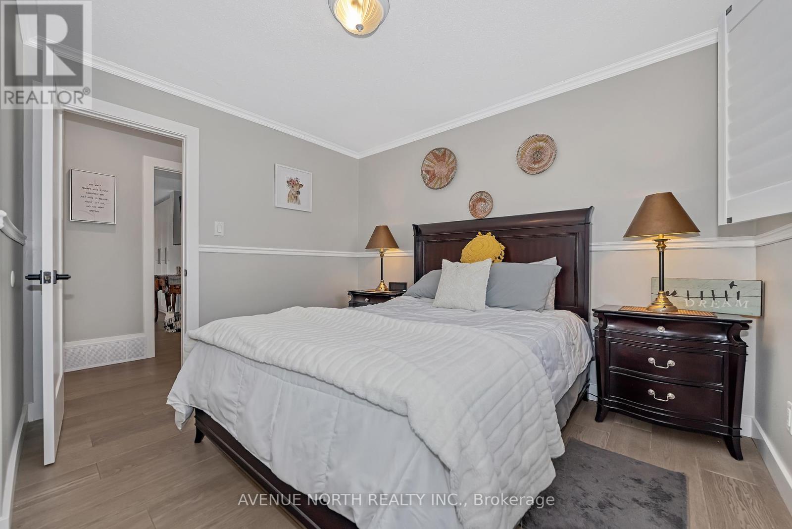 7028 Shadow Ridge Drive, Ottawa, ON - Indoor Photo Showing Bedroom