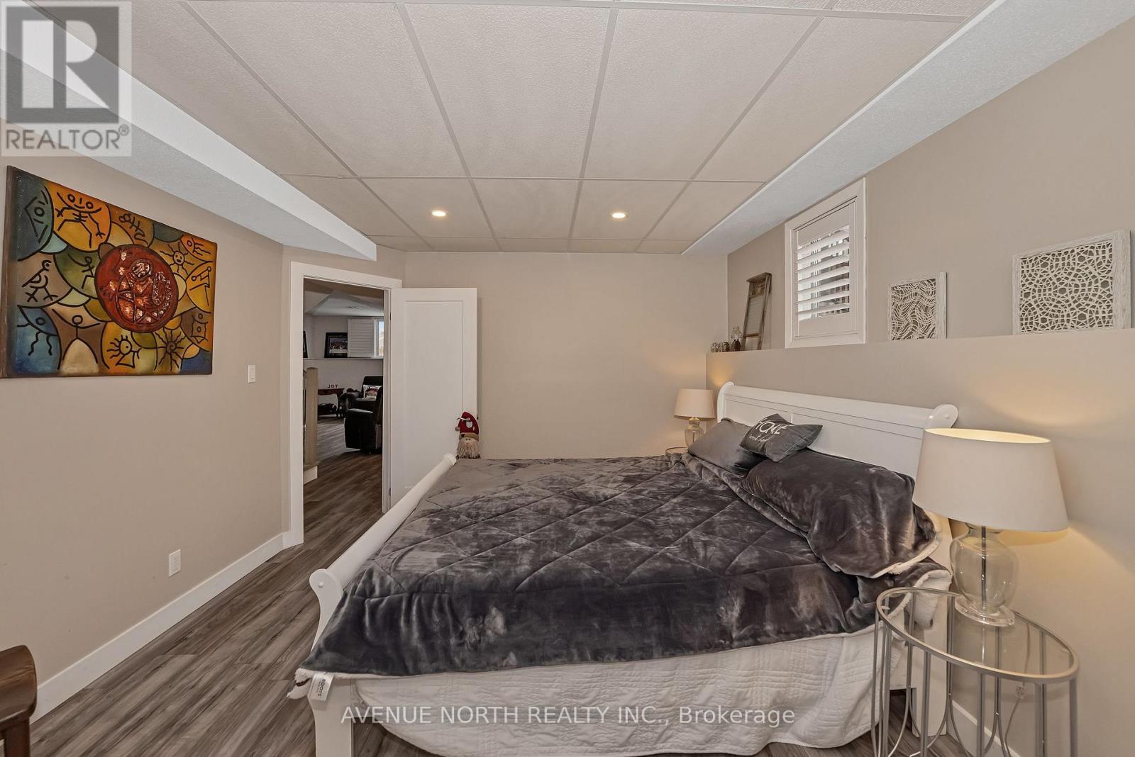 7028 Shadow Ridge Drive, Ottawa, ON - Indoor Photo Showing Bedroom