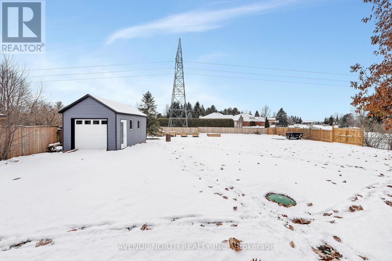 7028 Shadow Ridge Drive, Ottawa, ON - Outdoor