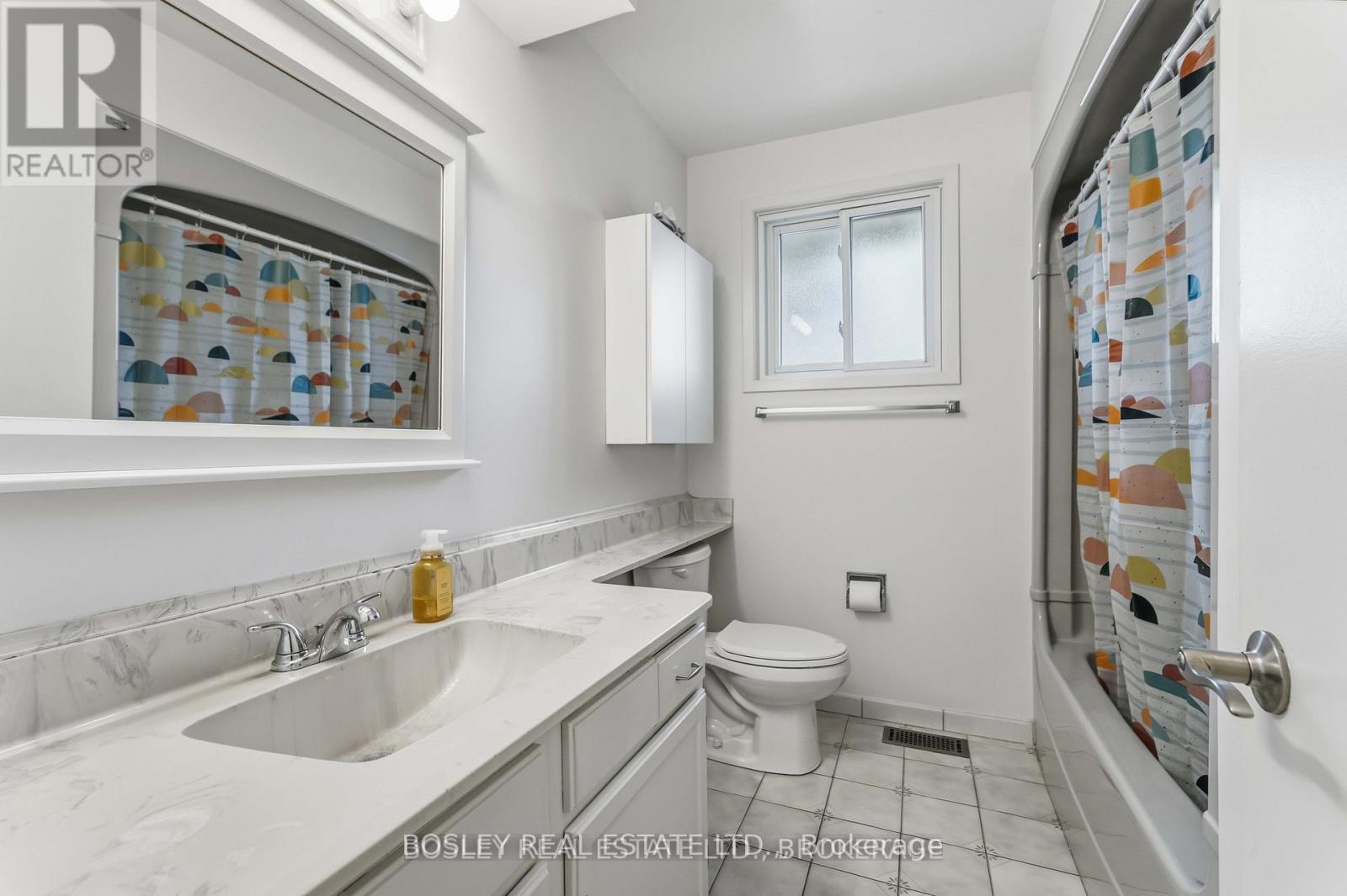 21 Jeanette Drive, St. Catharines (Vine/Linwell), ON - Indoor Photo Showing Bathroom