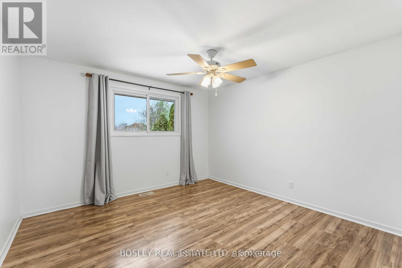 21 Jeanette Drive, St. Catharines (Vine/Linwell), ON - Indoor Photo Showing Other Room