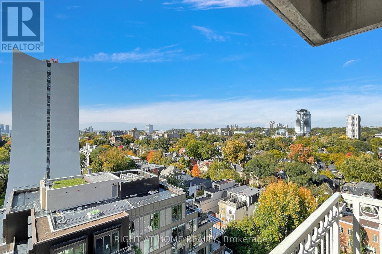 1201 - 38 Avenue Road, Toronto, ON - Outdoor With View