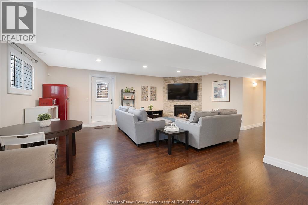 1345 Deer Run Trail, Lakeshore, ON - Indoor