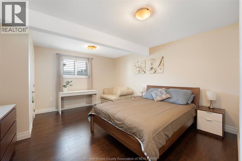1345 Deer Run Trail, Lakeshore, ON - Indoor Photo Showing Bedroom