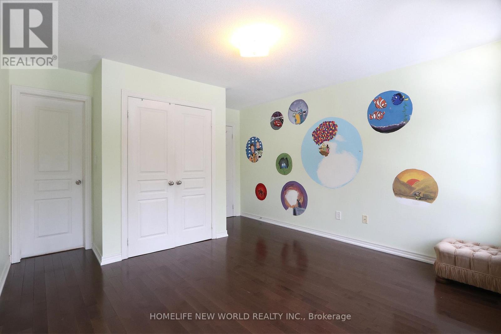 2Nd Master Bedroom - 41 Pulpwood Cres Crescent, Richmond Hill, ON - Indoor