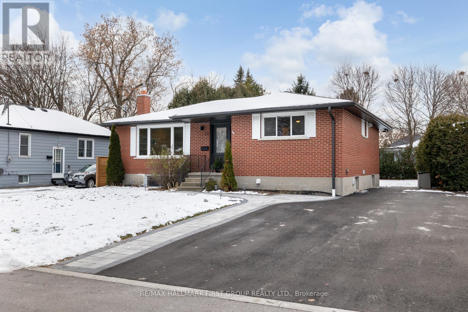 12 Lambs Lane, Clarington, ON - Outdoor