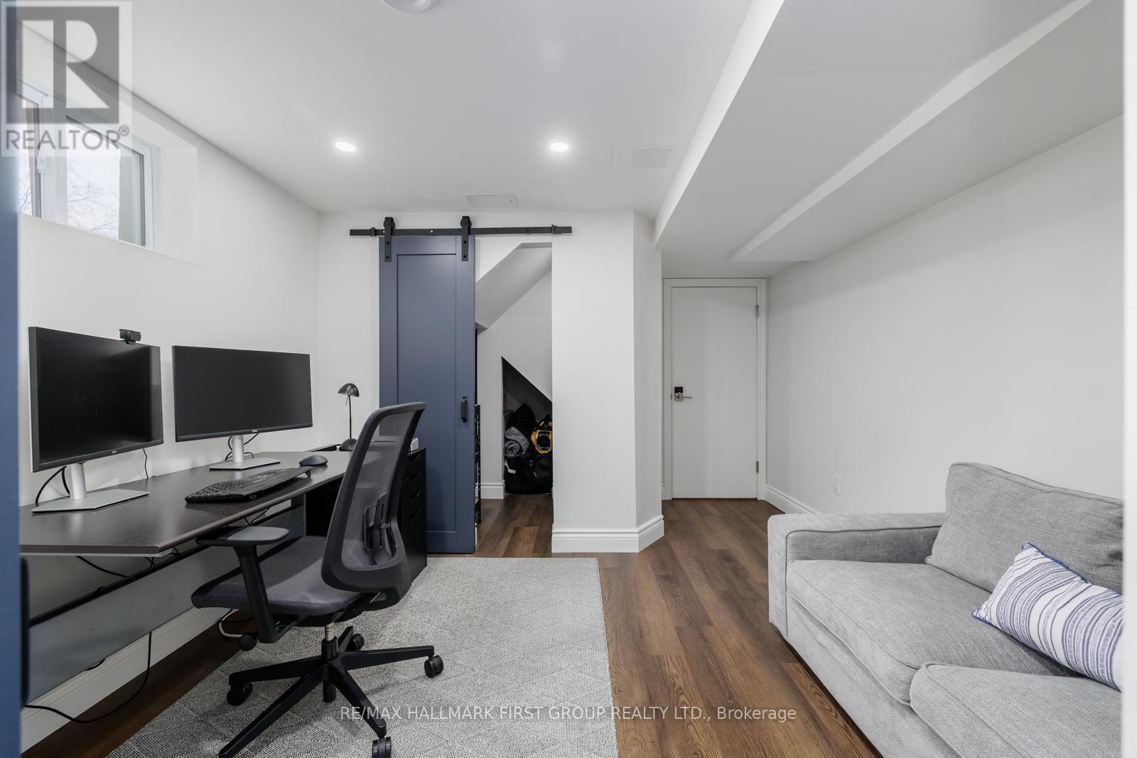 12 Lambs Lane, Clarington, ON - Indoor Photo Showing Office