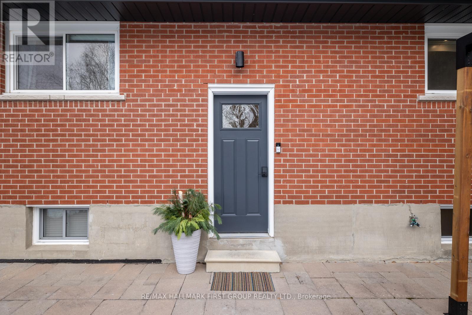 12 Lambs Lane, Clarington, ON - Outdoor With Exterior