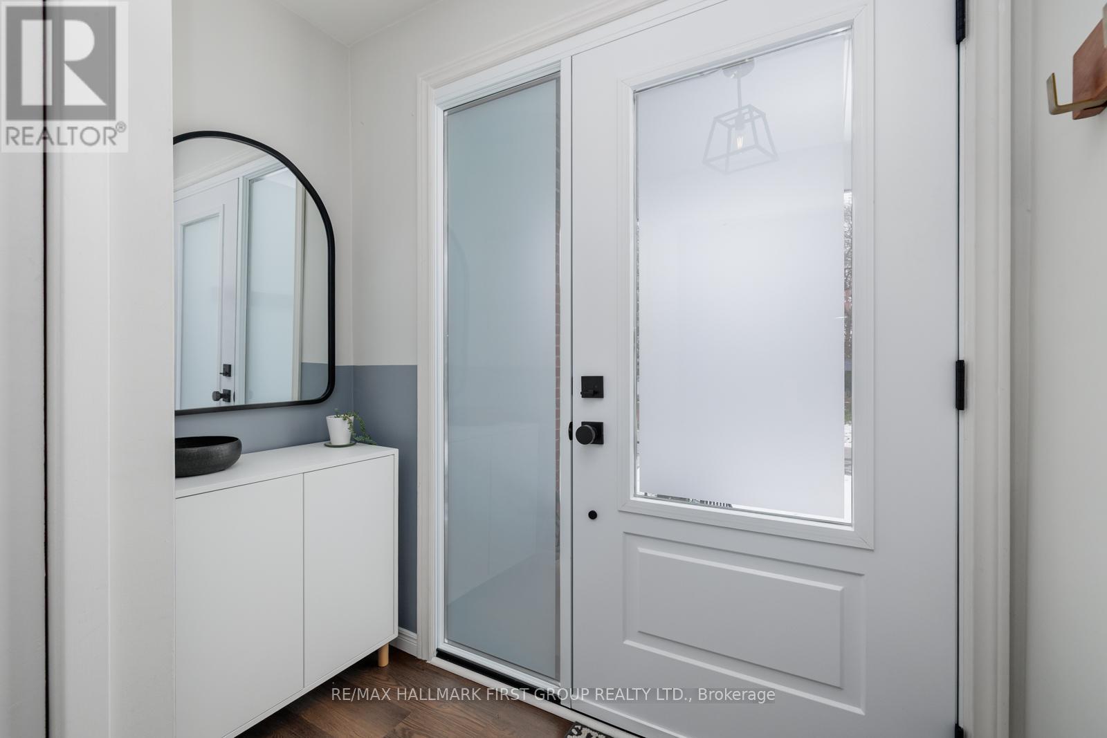 12 Lambs Lane, Clarington, ON - Indoor Photo Showing Other Room