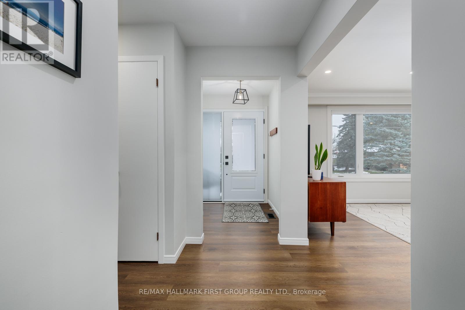 12 Lambs Lane, Clarington, ON - Indoor Photo Showing Other Room