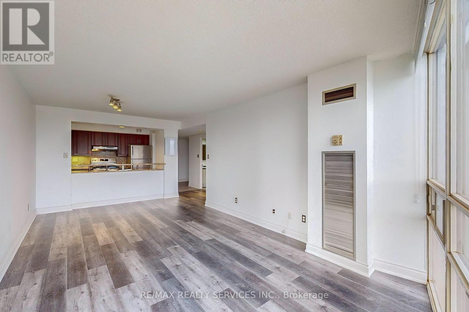 1003 - 50 Eglinton Avenue W, Mississauga, ON - Indoor Photo Showing Other Room