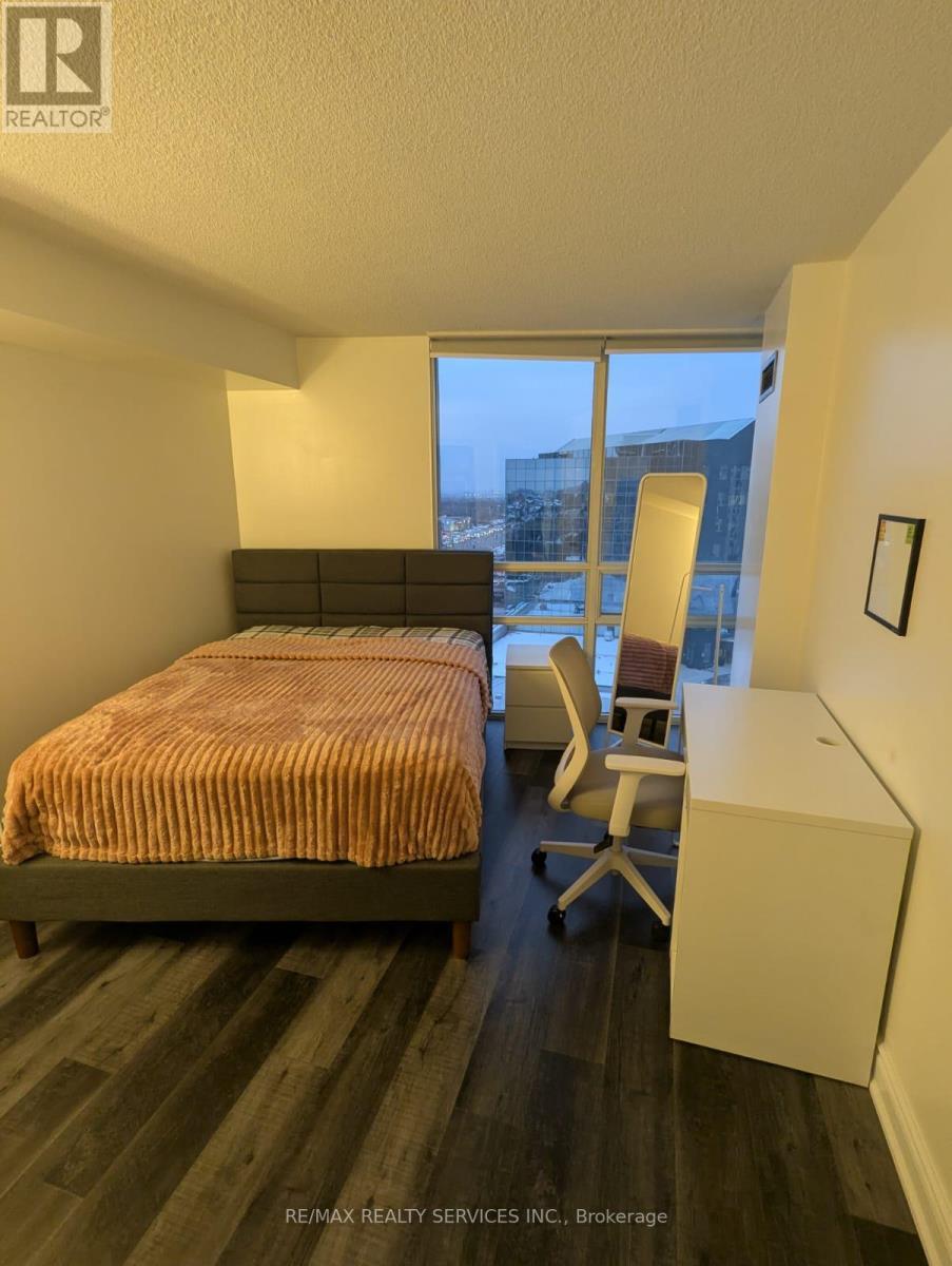 1003 - 50 Eglinton Avenue W, Mississauga, ON - Indoor Photo Showing Bedroom