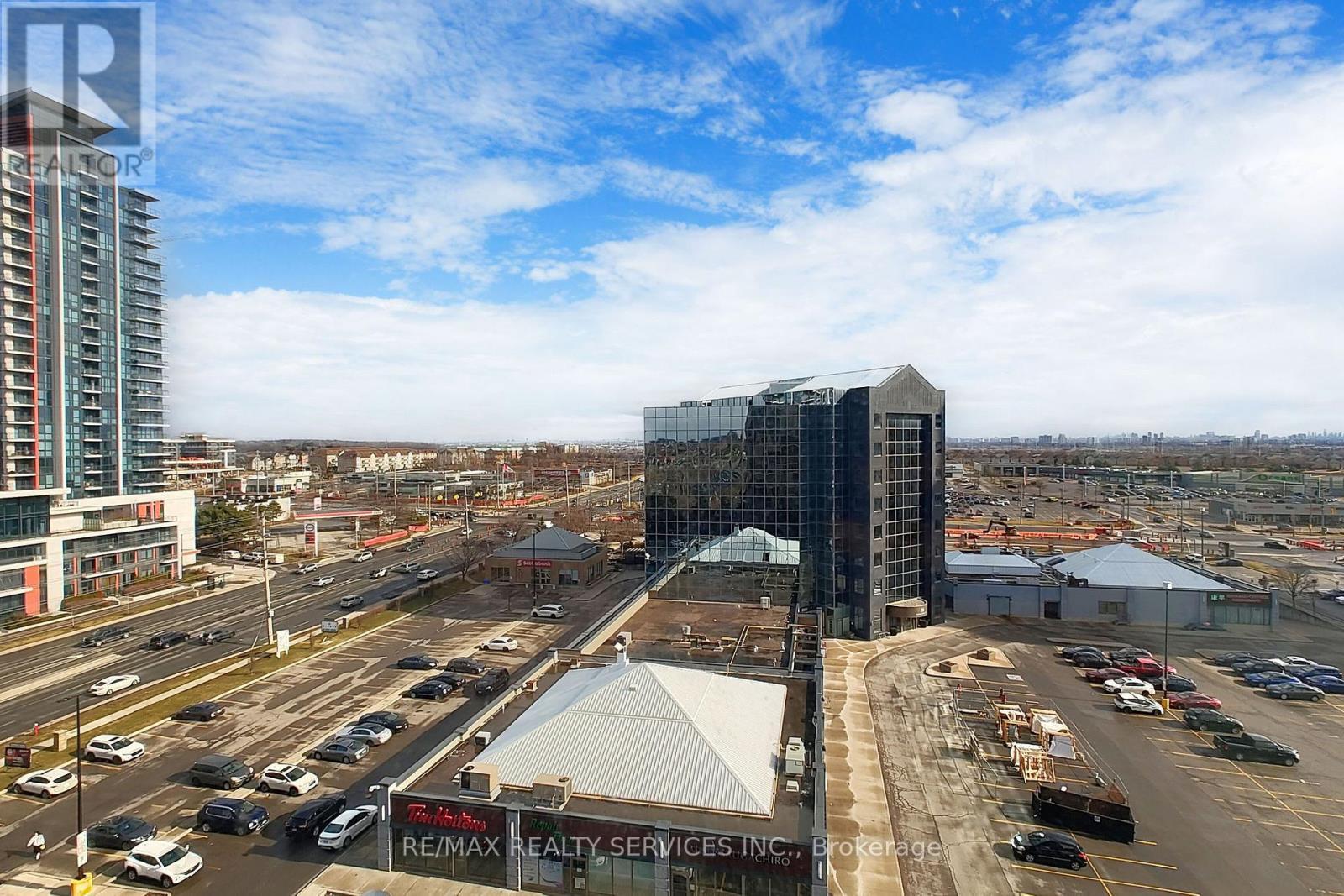1003 - 50 Eglinton Avenue W, Mississauga, ON - Outdoor With View