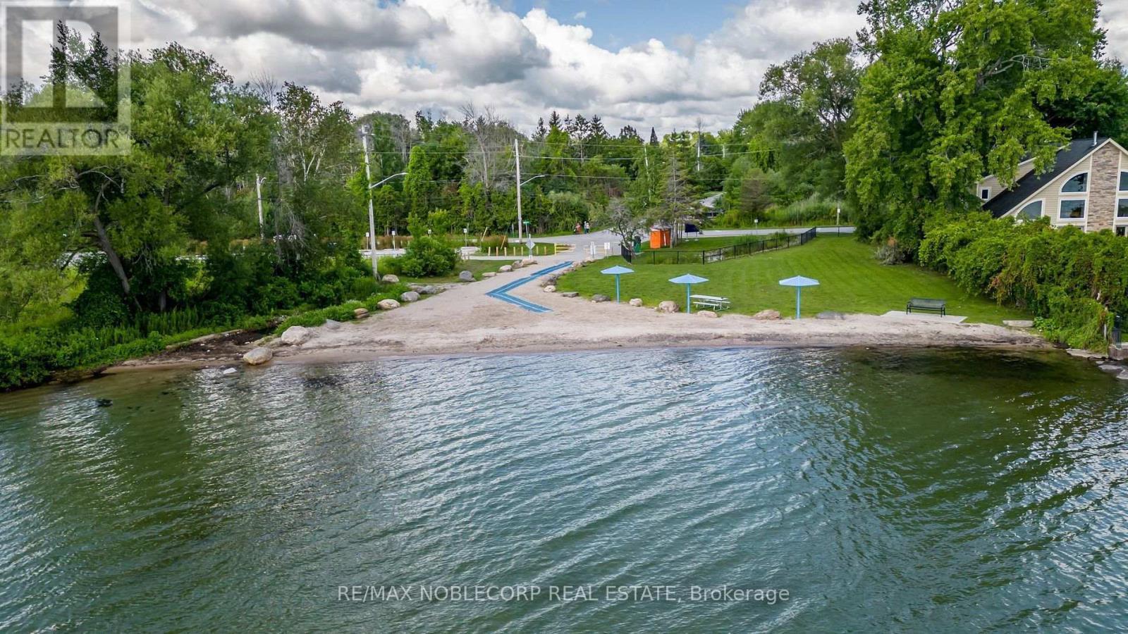 742 9Th Line, Innisfil, ON - Outdoor With Body Of Water With View