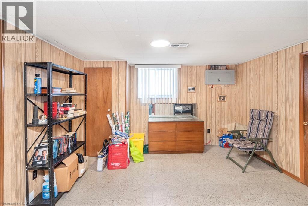 176 Walter Avenue S, Hamilton, ON - Indoor