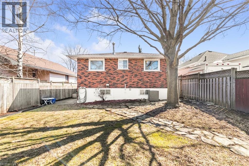 176 Walter Avenue S, Hamilton, ON - Outdoor