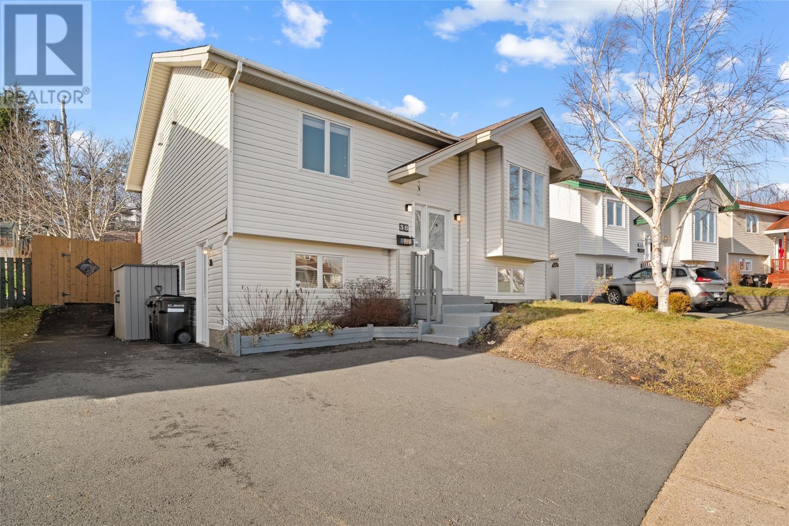 38 Greenspond Drive, St. John'S, NL - Outdoor