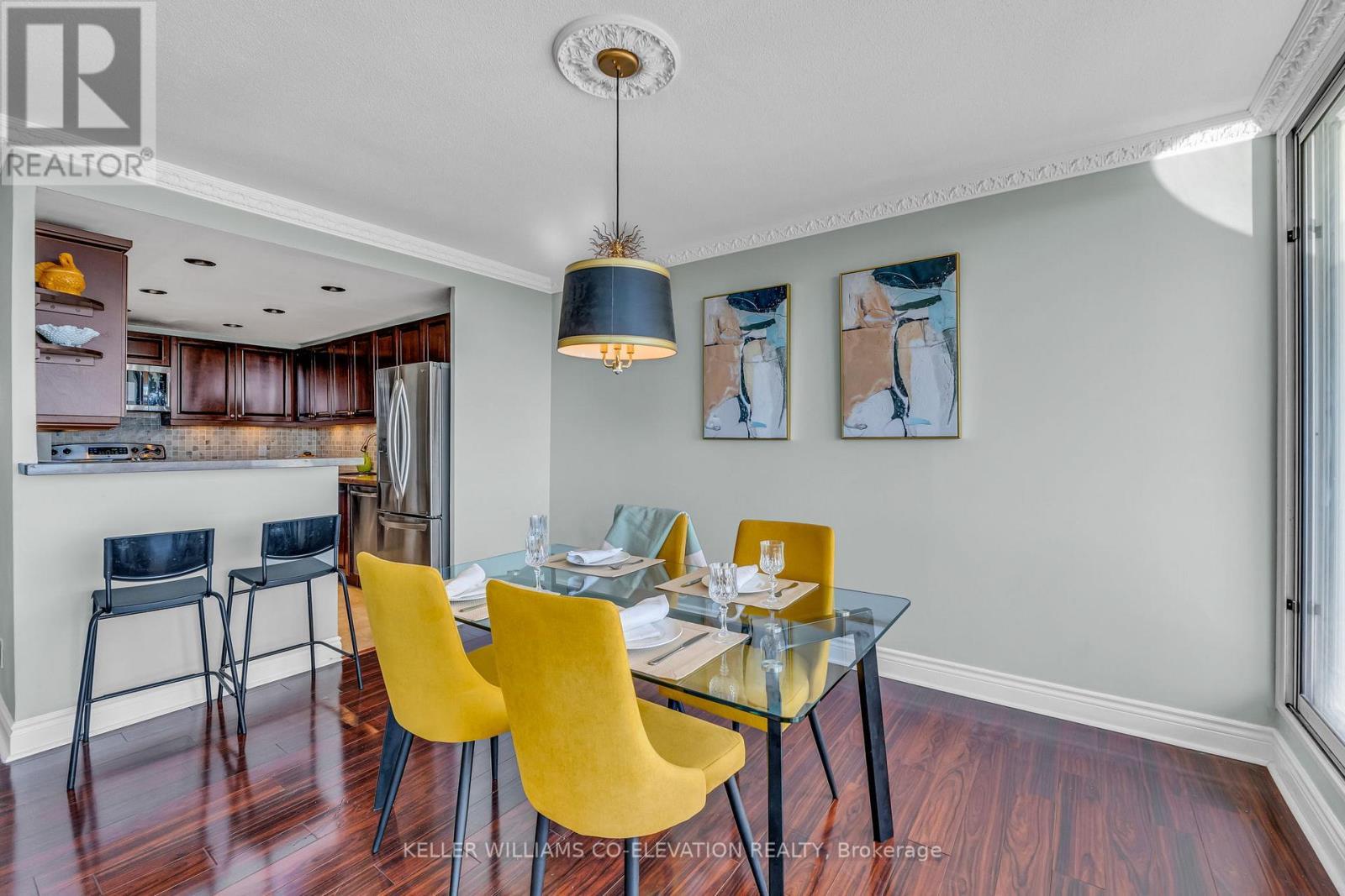 702 - 14 Neilson Drive, Toronto, ON - Indoor Photo Showing Dining Room