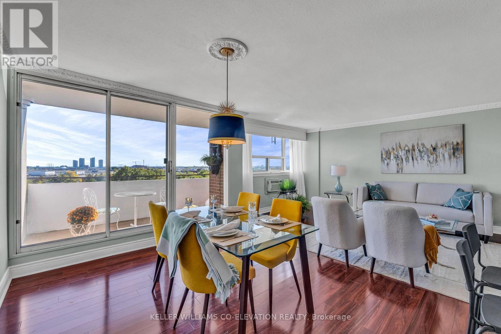 702 - 14 Neilson Drive, Toronto, ON - Indoor Photo Showing Dining Room