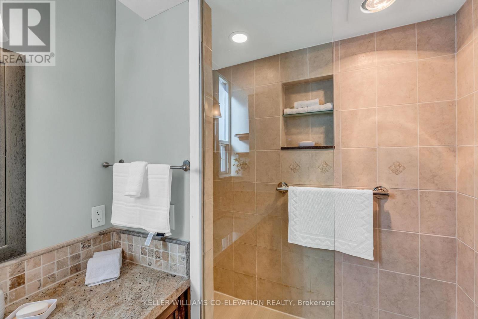 702 - 14 Neilson Drive, Toronto, ON - Indoor Photo Showing Bathroom