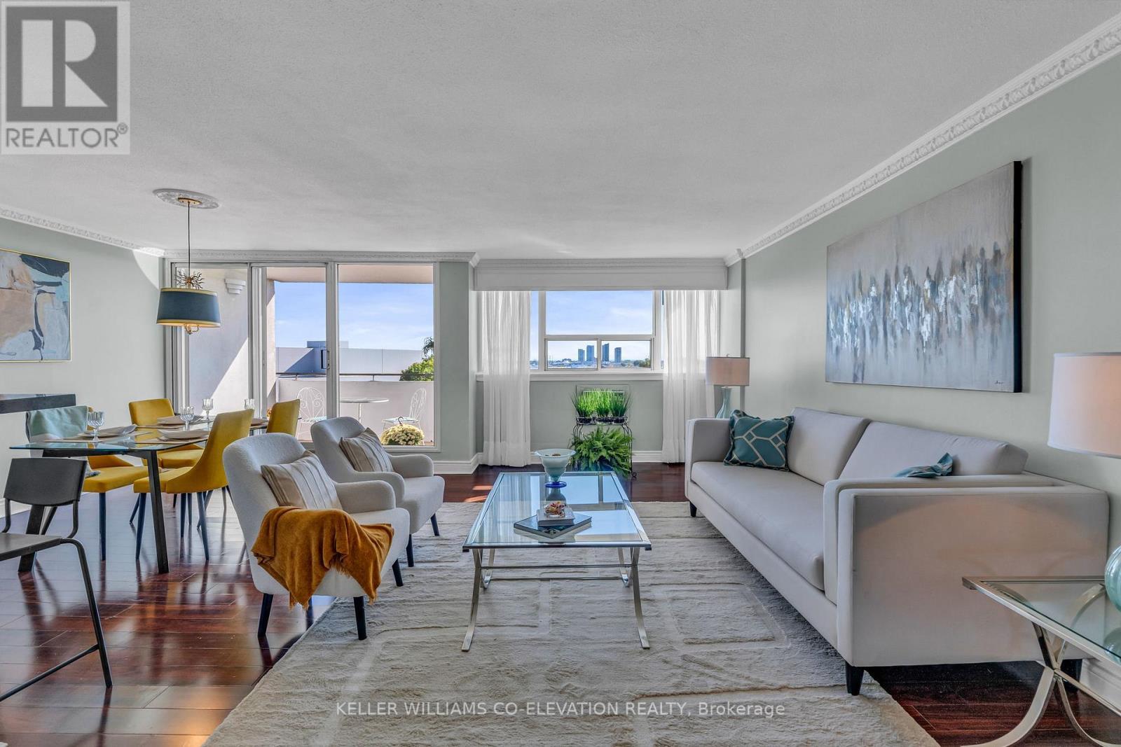 702 - 14 Neilson Drive, Toronto, ON - Indoor Photo Showing Living Room