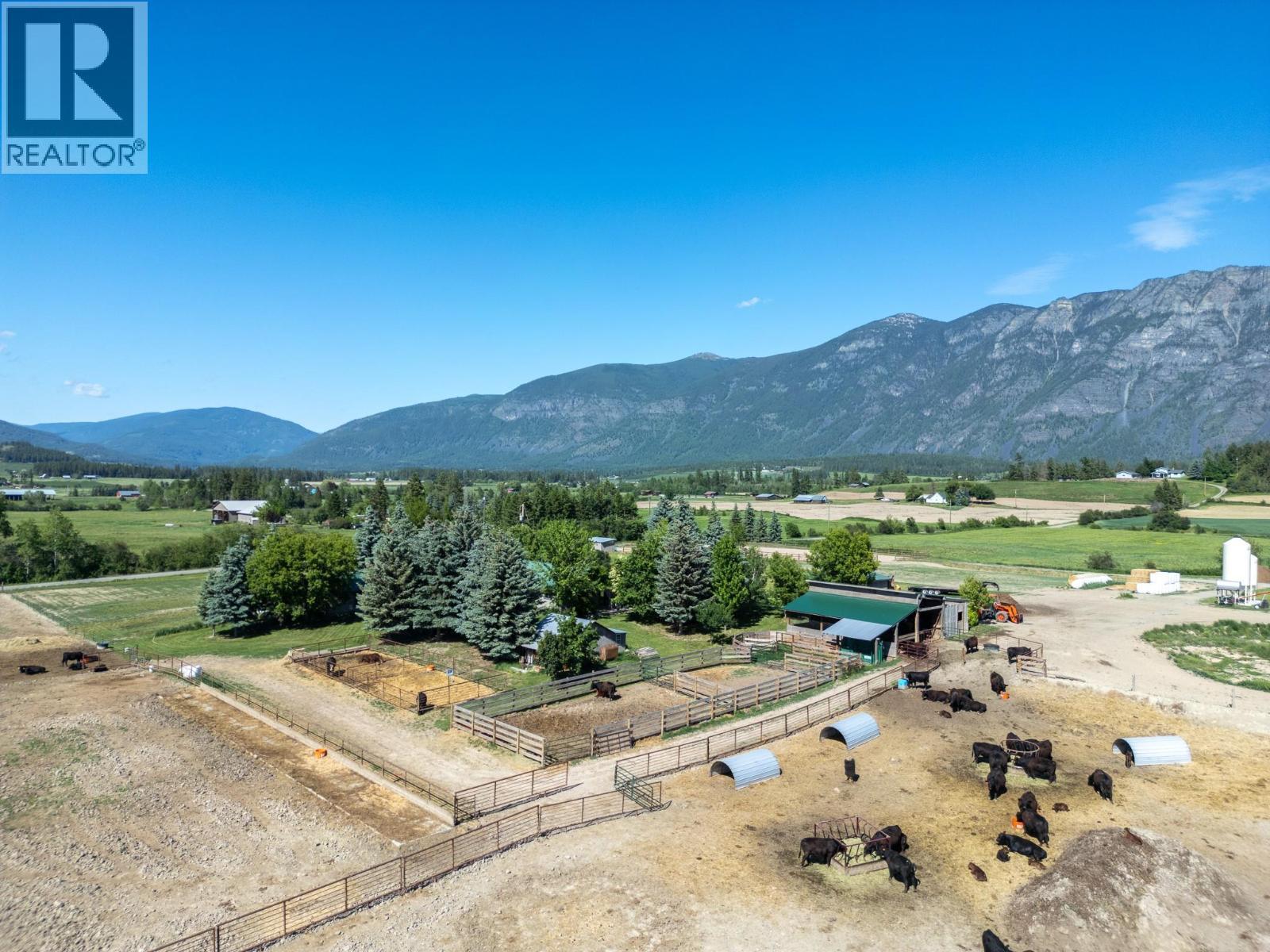 2315 16Th Street, Lister, BC - Outdoor With View
