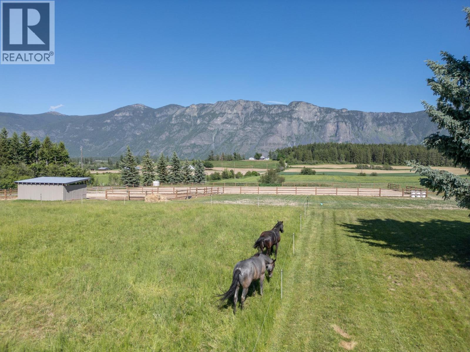 2315 16Th Street, Lister, BC - Outdoor With View