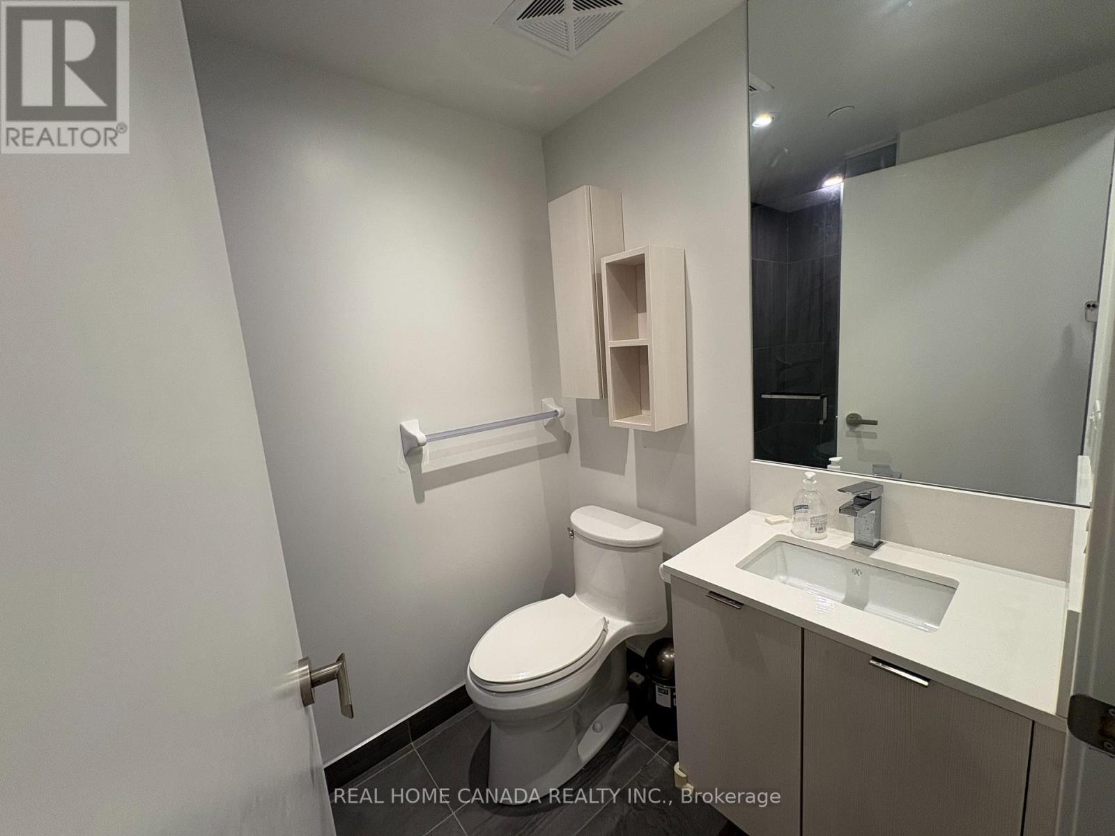 3609-Den - 195 Redpath Avenue, Toronto, ON - Indoor Photo Showing Bathroom