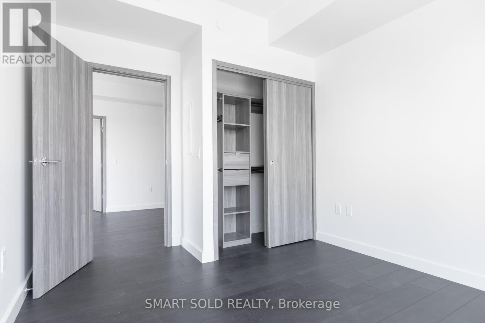 1612 - 85 Mcmahon Drive, Toronto, ON - Indoor Photo Showing Other Room