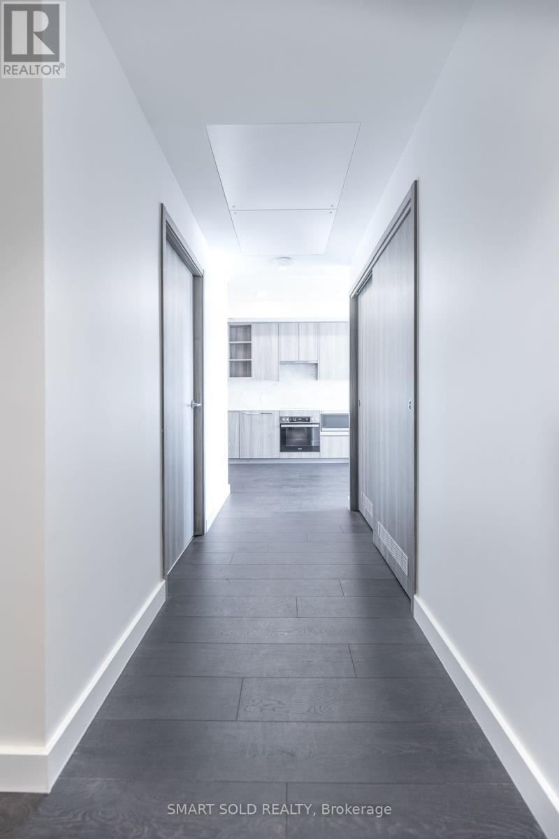 1612 - 85 Mcmahon Drive, Toronto, ON - Indoor Photo Showing Other Room